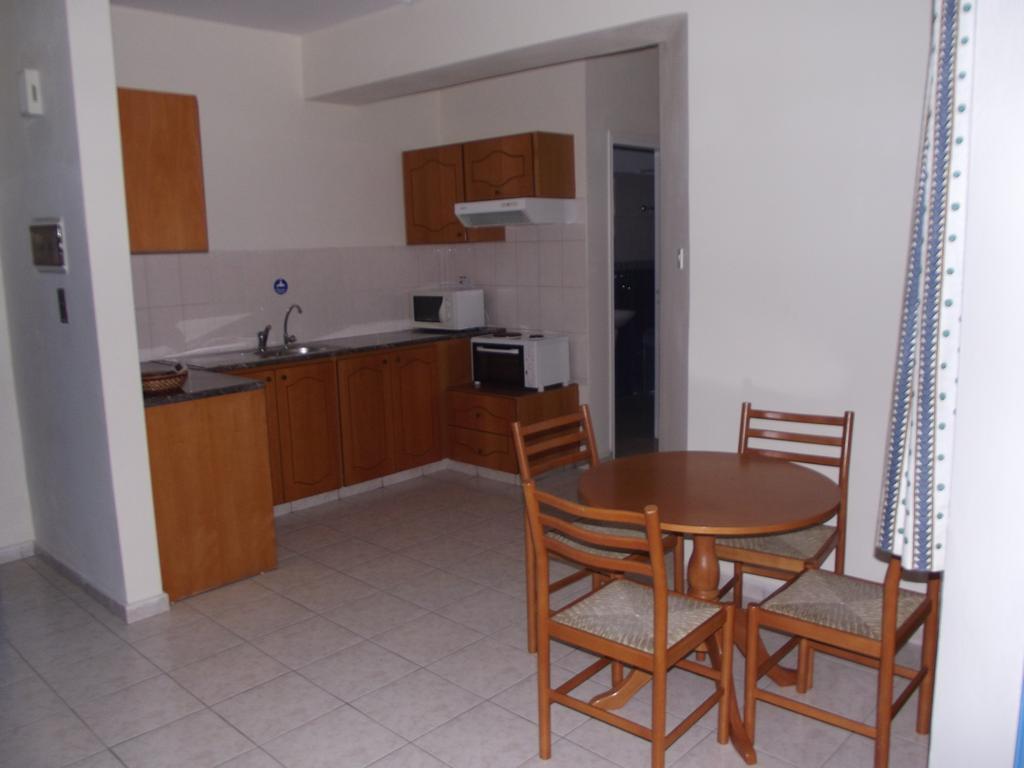 Kefalonitis Hotel Apartments パ フォス 部屋 写真