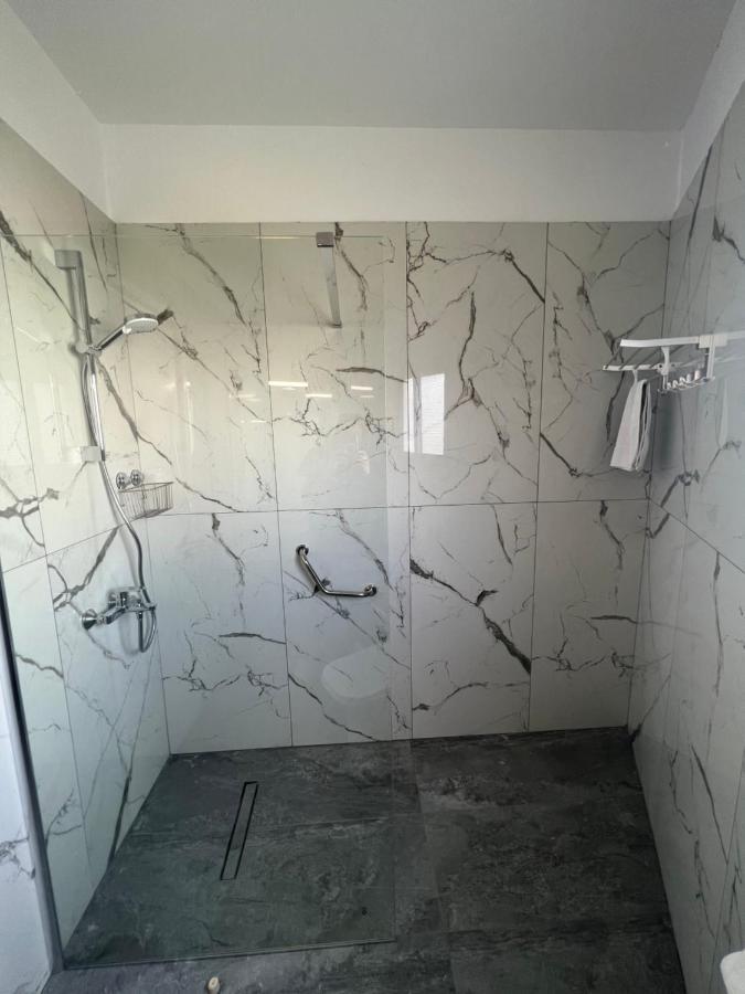 Kefalonitis Hotel Apartments パ フォス エクステリア 写真