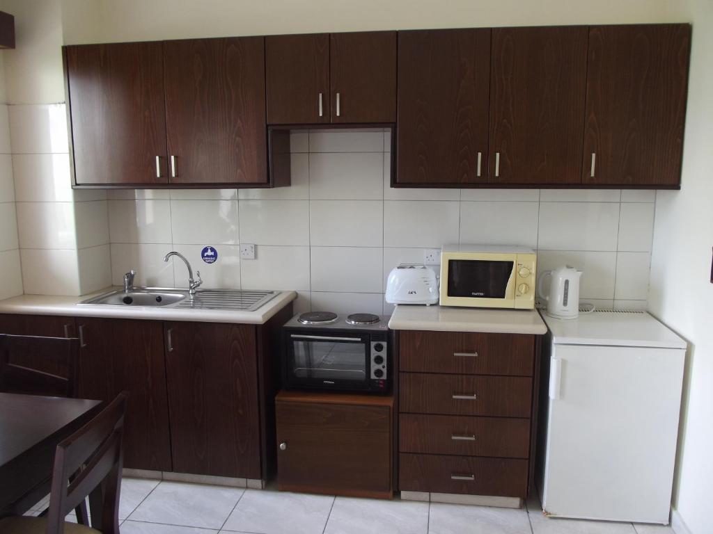 Kefalonitis Hotel Apartments パ フォス 部屋 写真